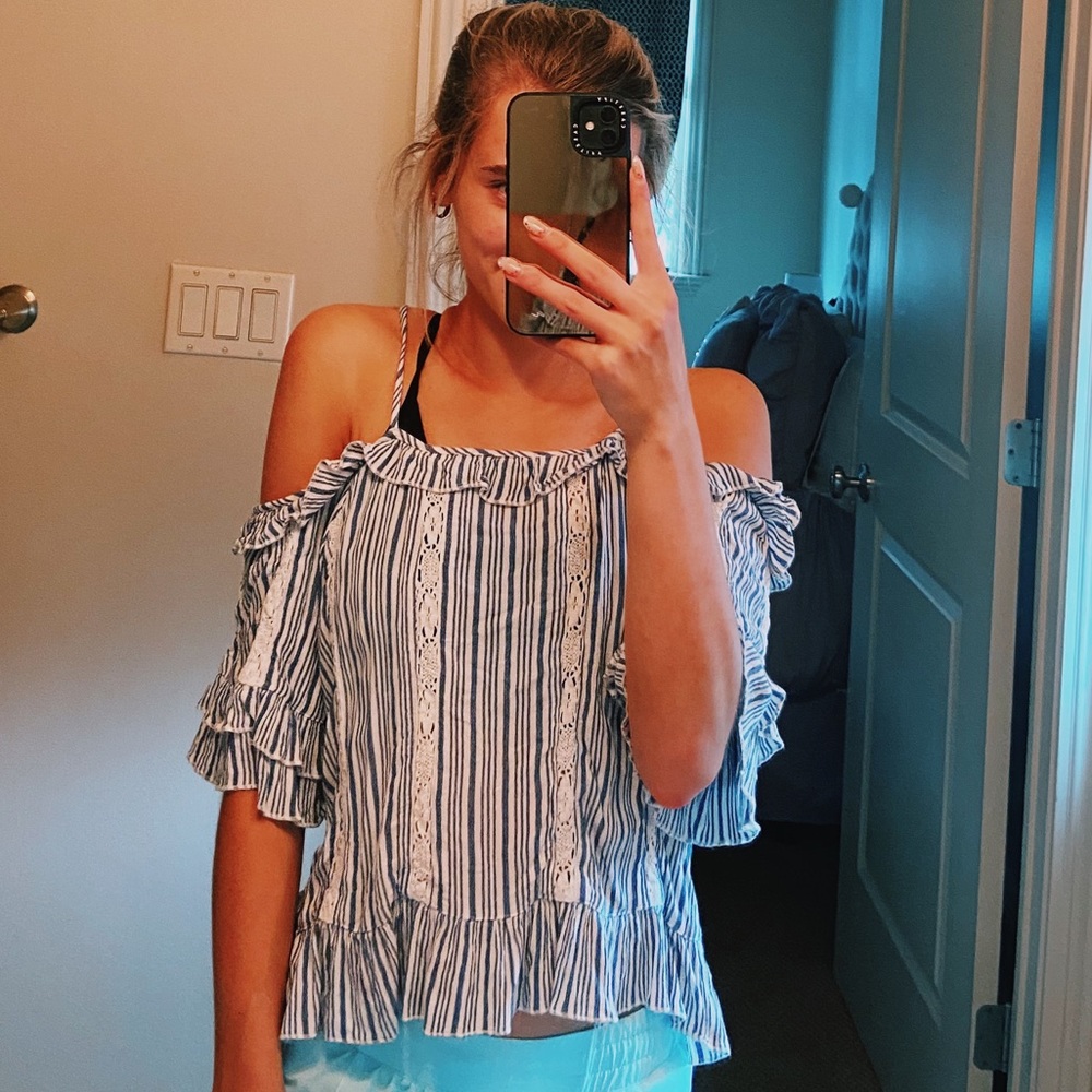 Cold Shoulder Stripe top